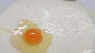 кекс с изюмом и орехами