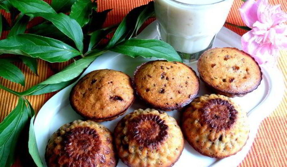 Рецепт кексов-манничек с творогом и бананом