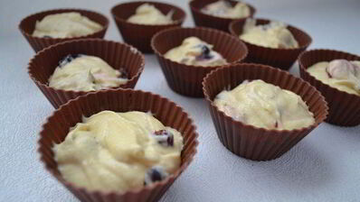 кексы со смородиной