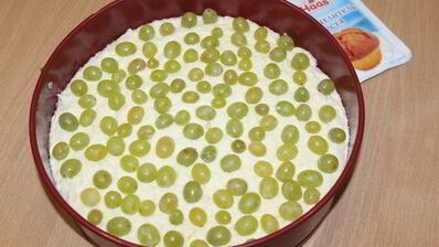 творожный кекс с виноградом