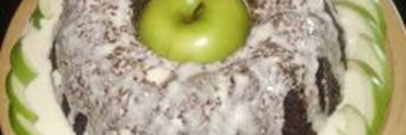 Яблочный кекс