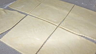 хачапури из слоеного теста с сыром в духовке