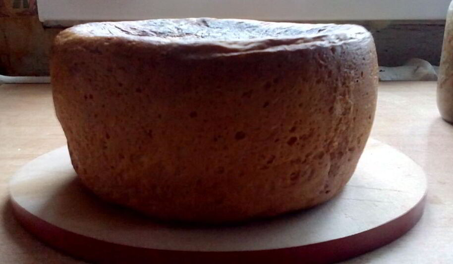 Рецепт пшеничного дрожжевого хлеба в мультиварке