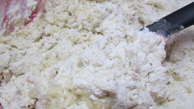 сдобный хлеб с узором