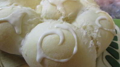 сдобный хлеб с узором