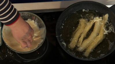 хворост из трески и семги с огуречной райтой