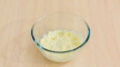 конвертики из слоеного теста с фаршированными абрикосами