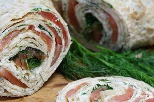 Лаваш с лососем