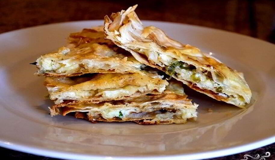 Рецепт лаваша с луком и сыром