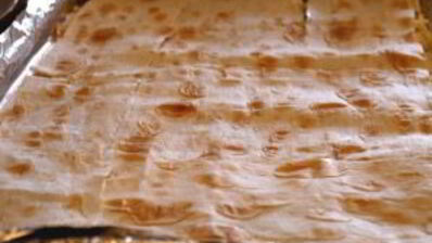 лаваш с луком и сыром