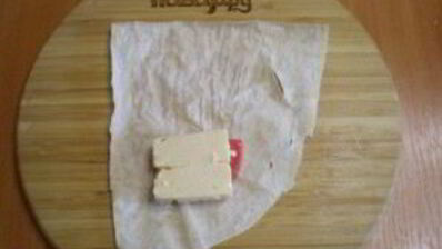 лаваш с сыром и помидорами на костре