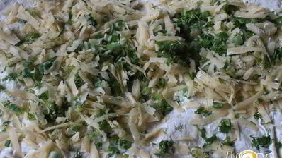 рулеты из лаваша с сыром и зеленью