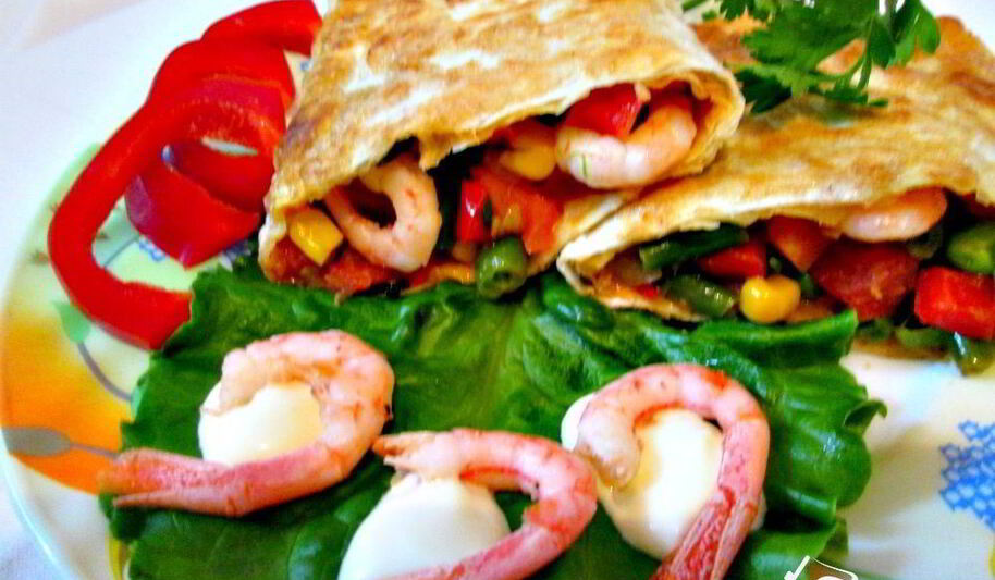 Рецепт средиземноморского завтрака из лаваша