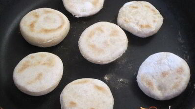 батбуты — миниатюрные марокканские лепешки