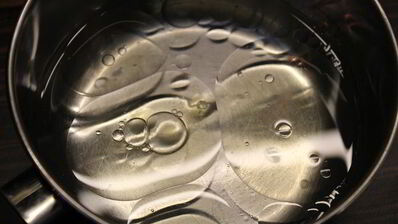 фокачча с жареным луком и розмарином