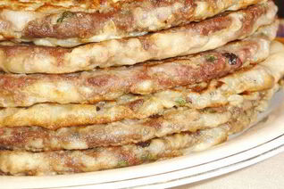 Китайские лепешки с мясным фаршем