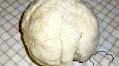 ламаджо — армянские хрустящие лепешки прослоенные мясным фаршем