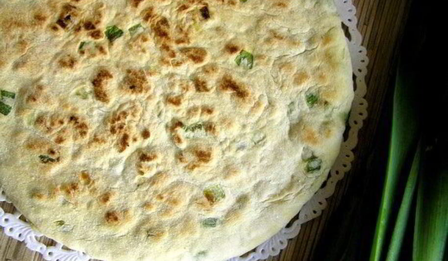 Рецепт лепешки с зеленым луком