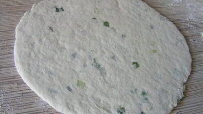 лепешка с зеленым луком