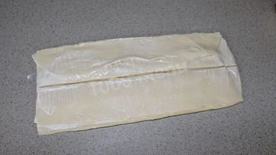 лепешки из слоеного теста катлама