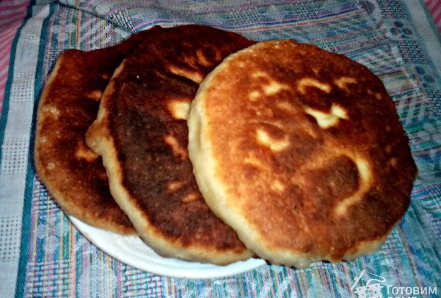 Лепешки на кефире с начинкой