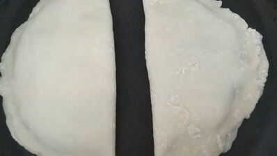 лепешки с начинкой из сыра и шпината