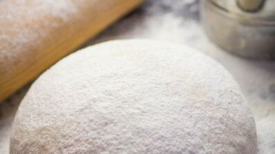 лепешки с сыром, чесноком и зеленью