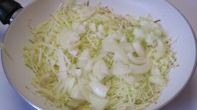 постные лепешки с капустой