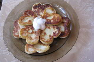 Творожные лепешки с тмином