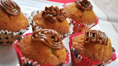 банановые маффины с вареной сгущенкой