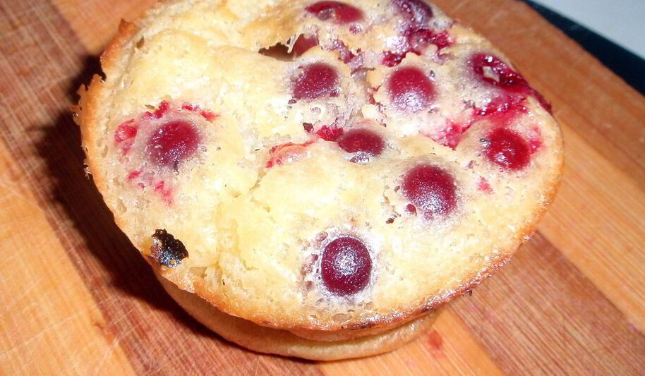 Рецепт маффинов с брусникой