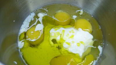 сырные маффины с паприкой и оливками