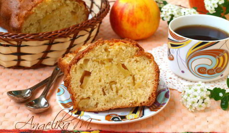 Рецепт манника на кефире с яблоками