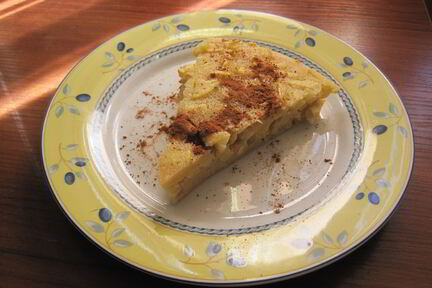 Манник с яблоками