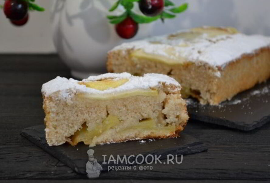 Постный манник с яблоками