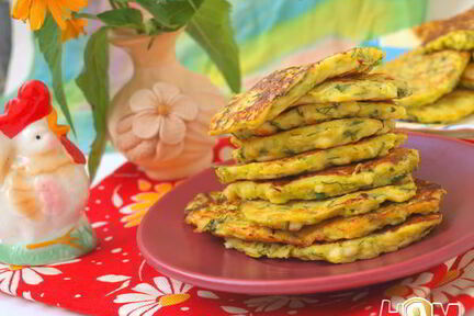 Кабачково-сырные оладьи