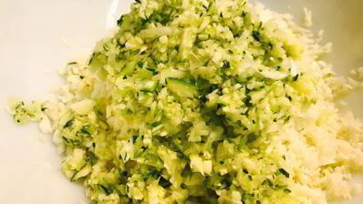 капустно-кабачковые оладьи на кефире