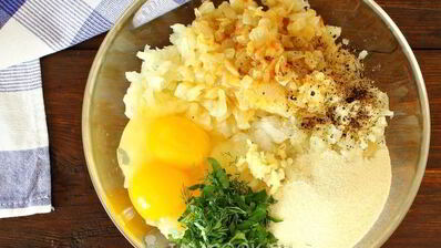 капустные оладьи с манкой