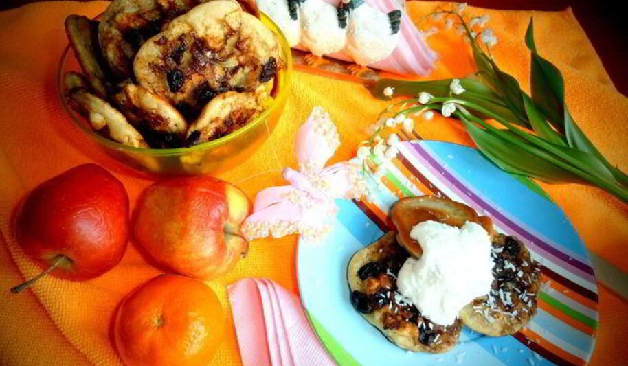 Рецепт оладушек с карамельно-фруктовым припеком