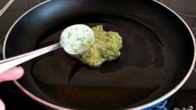 оладьи из брокколи с сыром