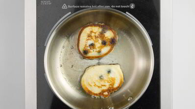 оладьи с голубикой