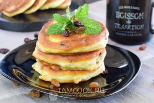 Оладьи с изюмом