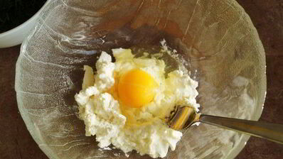 оладьи с кукурузой и горошком