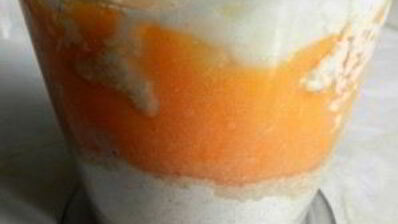 овсяные оладьи с черной смородиной