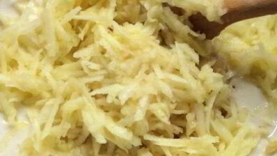 творожные оладьи с яблоками