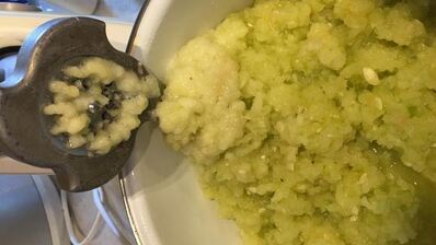 яблочные оладьи с кабачком