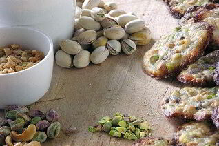 Фисташковое печенье с пармезаном