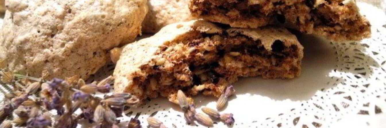 Кунжутное печенье с шоколадом