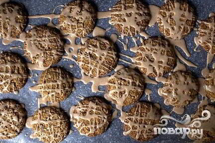 Овсяное печенье с глазурью