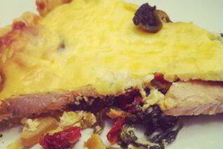 Киш с индейкой, шпинатом и рикоттой